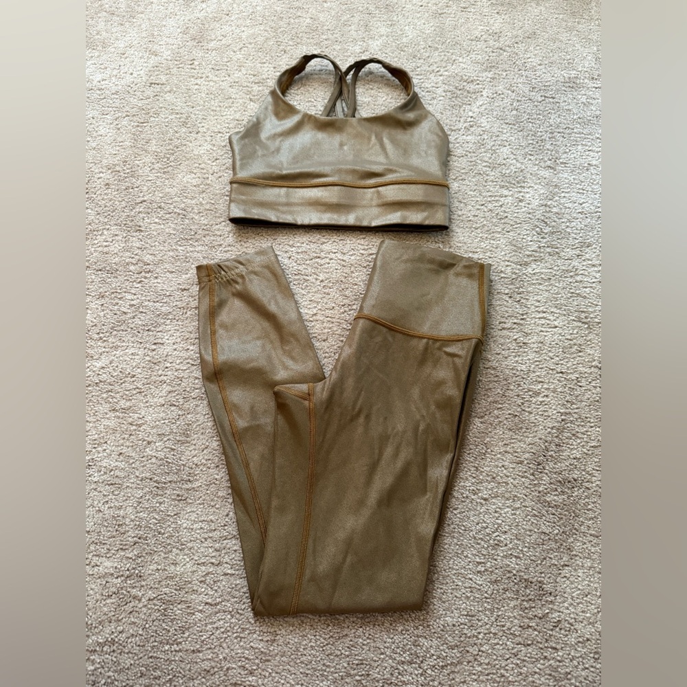 Lululemon legging and bra set